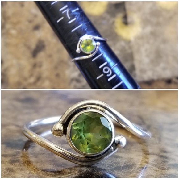 Genuine 1ct Round Green Peridot Ring Size 8 - Picture 6 of 6